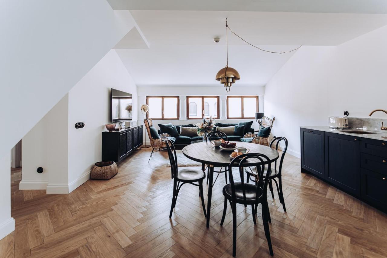 Ocho Suites & Kitchen Пальма-де-Майорка Екстер'єр фото